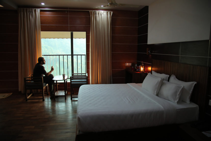 Munnar Rooms: How to choose Best Resort Room?